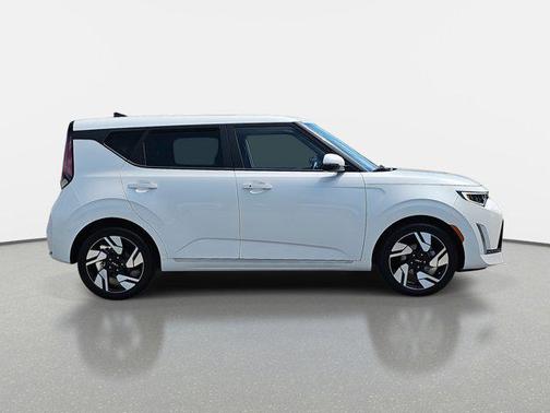 2023 Kia Soul GT-Line
