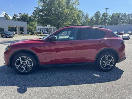 2024 Alfa Romeo Stelvio Sprint AWD
