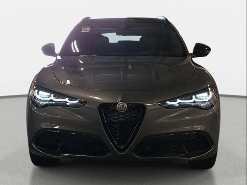2025 Alfa Romeo Stelvio Sprint AWD