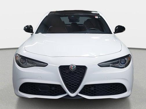 2023 Alfa Romeo Giulia Veloce AWD