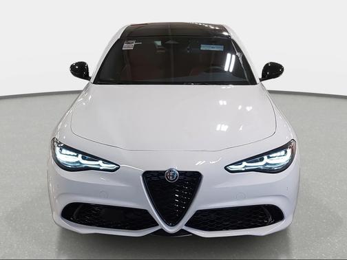 2025 Alfa Romeo Giulia AWD