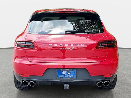 2018 Porsche Macan Base