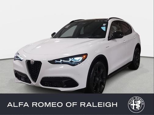 2025 Alfa Romeo Stelvio Sprint AWD
