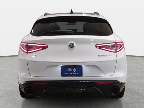2025 Alfa Romeo Stelvio Sprint AWD