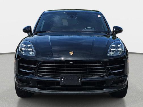 2021 Porsche Macan Base