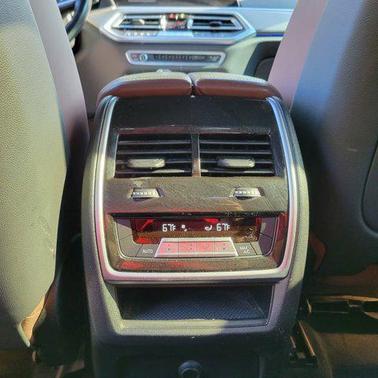 2022 BMW X6 xDrive40i