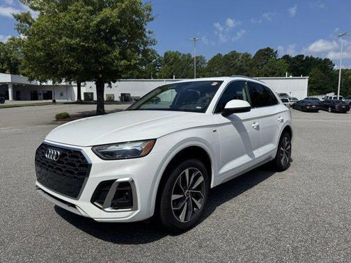 2024 Audi Q5 45 S line Premium Plus