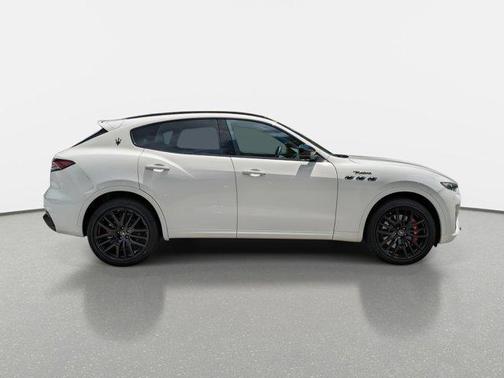 2024 Maserati Levante Modena Ultima