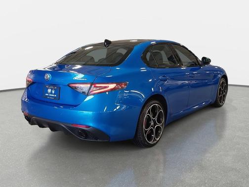 2025 Alfa Romeo Giulia AWD