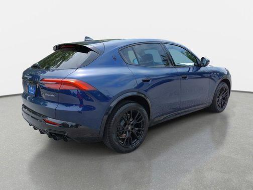 2025 Maserati Grecale Modena