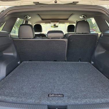 2023 Volkswagen Atlas Cross Sport 3.6L V6 SEL Premium R-Line