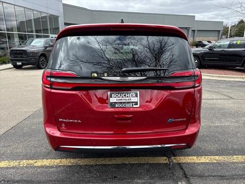 2025 Chrysler Pacifica Hybrid Select