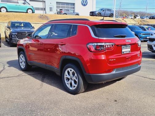2025 Jeep Compass Latitude