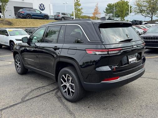 2025 Jeep Grand Cherokee Limited