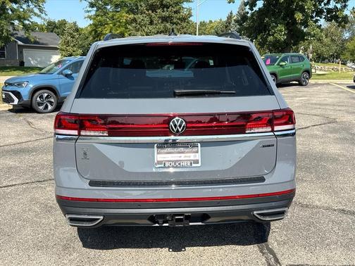 2026 Volkswagen Atlas 2.0T SE w/Technology 4MOTION