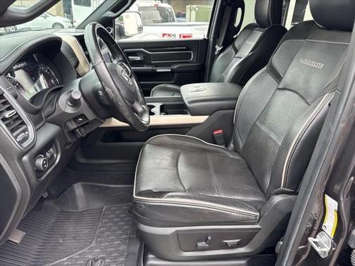 2019 RAM 2500 Laramie Mega Cab 4x4 6'4' Box