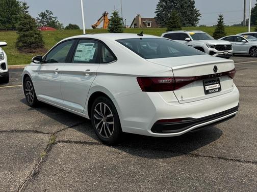 2025 Volkswagen Jetta 1.5T SE