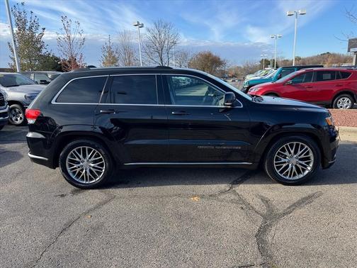 2017 Jeep Grand Cherokee Summit