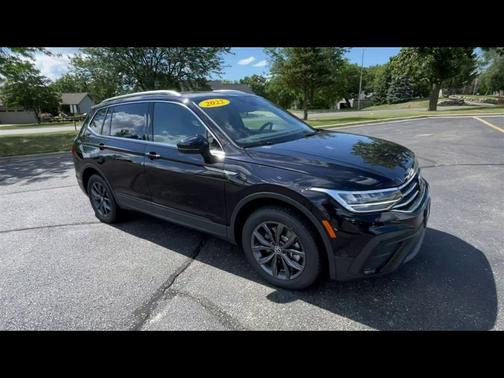 2022 Volkswagen Tiguan 2.0T SE 4MOTION