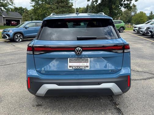 2025 Volkswagen Tiguan 2.0T SE 4MOTION
