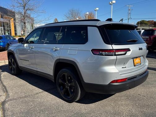 2023 Jeep Grand Cherokee L Altitude