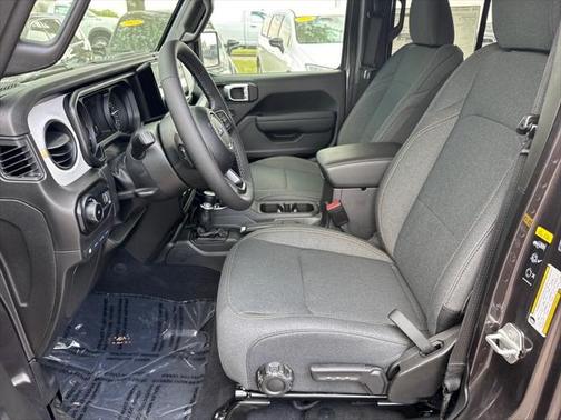 2025 Jeep Wrangler 4xe Sport S