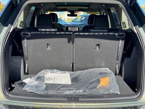 2026 Volkswagen Atlas 2.0T SEL Premium R-Line 4MOTION