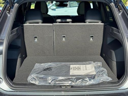 2025 Volkswagen Tiguan 2.0T SE R-Line Black 4MOTION