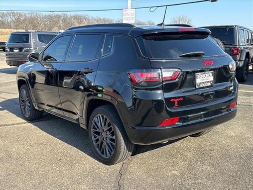 2023 Jeep Compass (RED) Edition 4x4