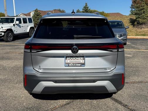 2025 Volkswagen Tiguan 2.0T SE 4MOTION
