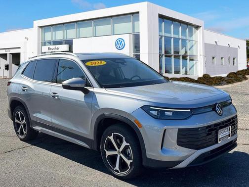 2025 Volkswagen Tiguan 2.0T SE 4MOTION