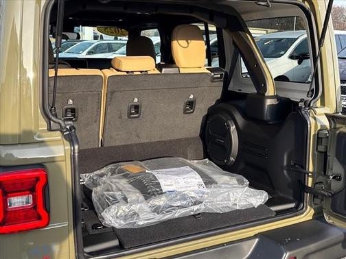 2025 Jeep Wrangler 4xe Willys