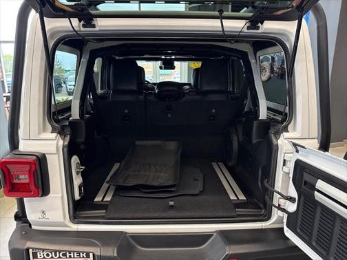 2022 Jeep Wrangler Unlimited Rubicon 392