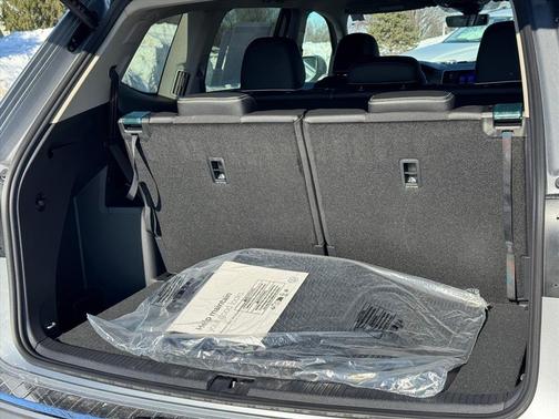 2026 Volkswagen Atlas 2.0T SEL Premium R-Line 4MOTION