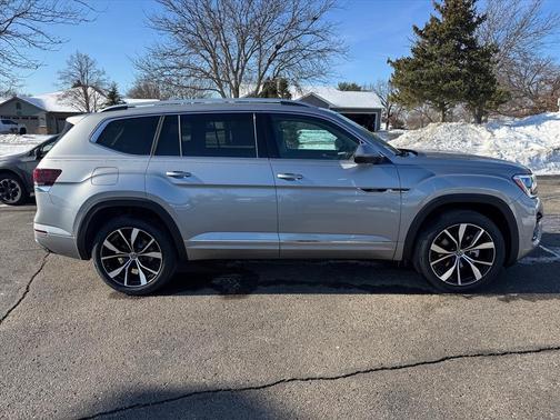 2026 Volkswagen Atlas 2.0T SEL Premium R-Line 4MOTION