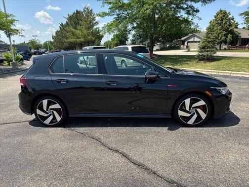 2024 Volkswagen Golf GTI 2.0T S DSG