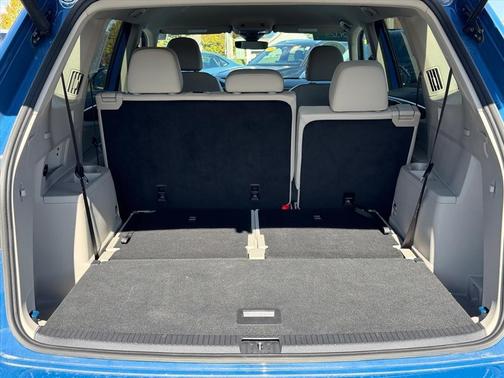 2025 Volkswagen Atlas 2.0T SE