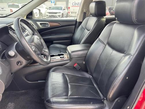 2018 Nissan Pathfinder Platinum