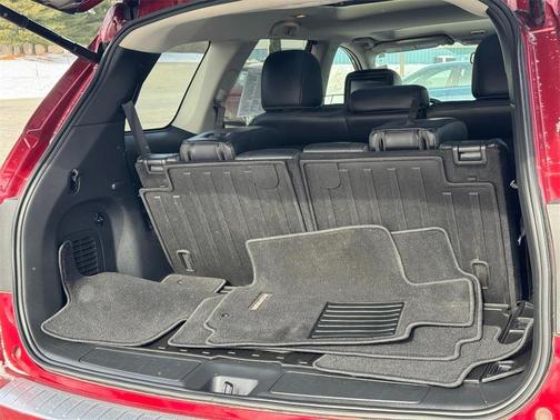 2018 Nissan Pathfinder Platinum