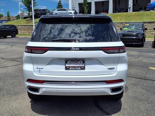 2025 Jeep Grand Cherokee Summit