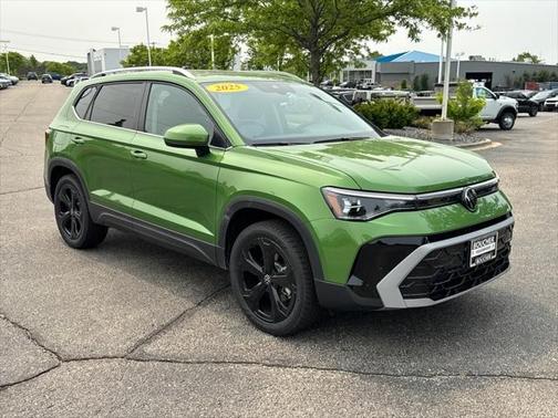 2025 Volkswagen Taos 1.5T SEL