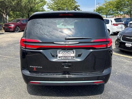 2026 Chrysler Pacifica L