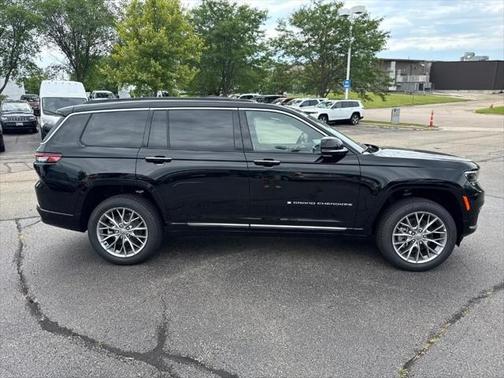 2025 Jeep Grand Cherokee L Summit