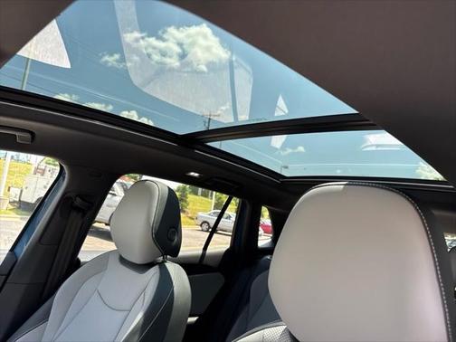 2025 Volkswagen Tiguan 2.0T SE R-Line Black 4MOTION