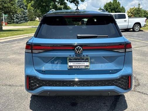 2025 Volkswagen Tiguan 2.0T SE R-Line Black 4MOTION