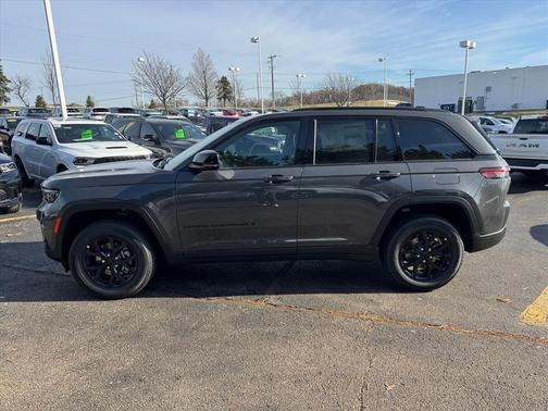 2025 Jeep Grand Cherokee Altitude