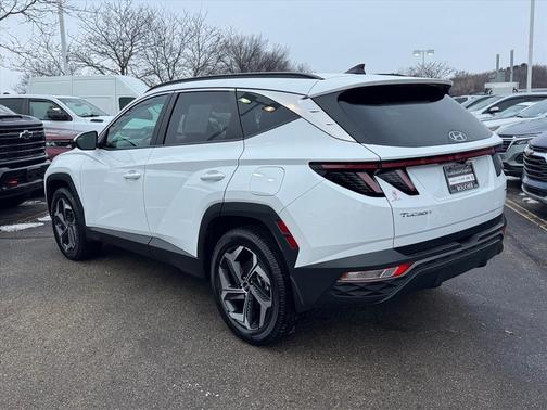 2023 Hyundai TUCSON SEL