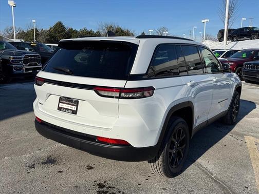 2025 Jeep Grand Cherokee Altitude