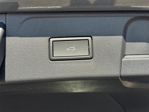 2026 Volkswagen Atlas Peak Edition