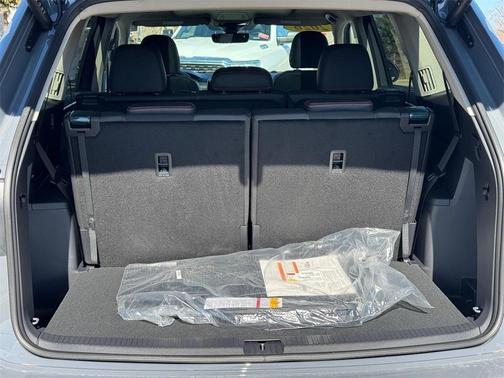 2026 Volkswagen Atlas Peak Edition